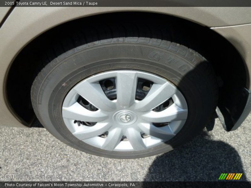 Desert Sand Mica / Taupe 2005 Toyota Camry LE