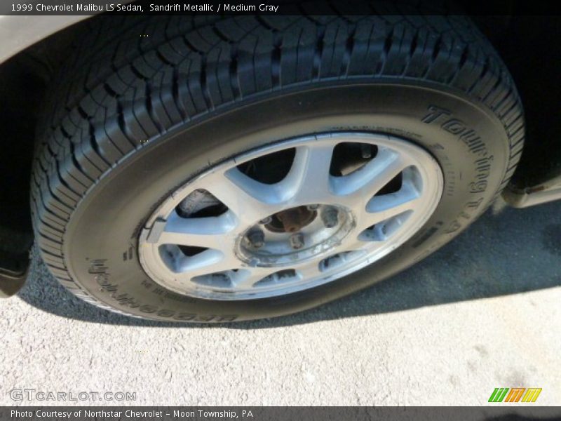 Sandrift Metallic / Medium Gray 1999 Chevrolet Malibu LS Sedan