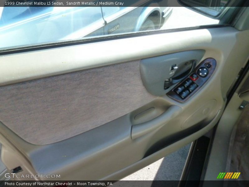 Sandrift Metallic / Medium Gray 1999 Chevrolet Malibu LS Sedan