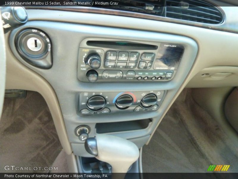 Sandrift Metallic / Medium Gray 1999 Chevrolet Malibu LS Sedan