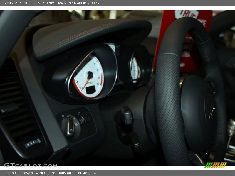 Ice Silver Metallic / Black 2012 Audi R8 5.2 FSI quattro