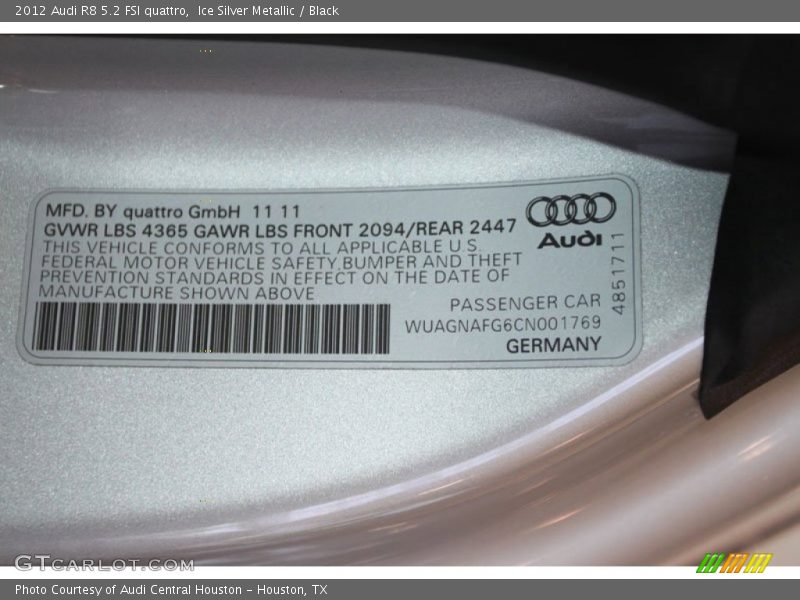 Info Tag of 2012 R8 5.2 FSI quattro