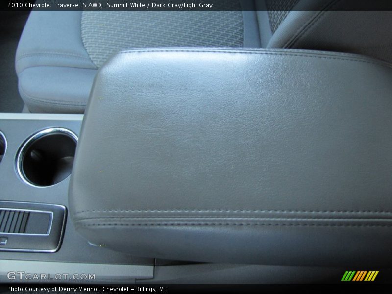 Summit White / Dark Gray/Light Gray 2010 Chevrolet Traverse LS AWD