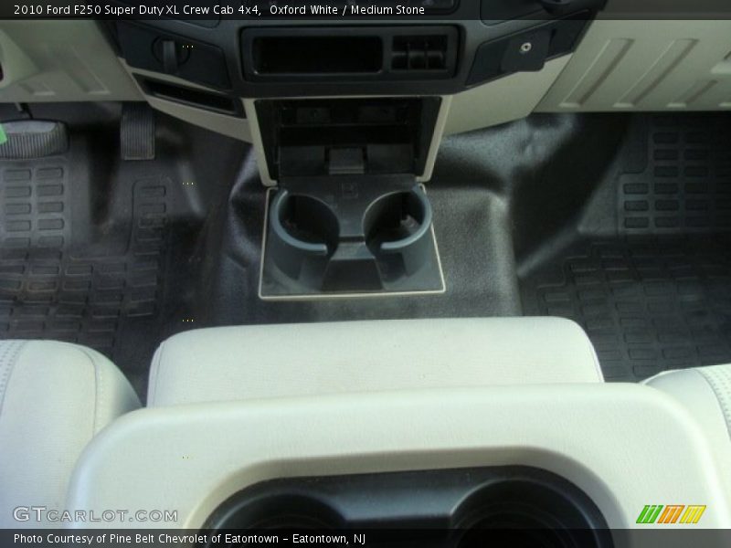 Oxford White / Medium Stone 2010 Ford F250 Super Duty XL Crew Cab 4x4