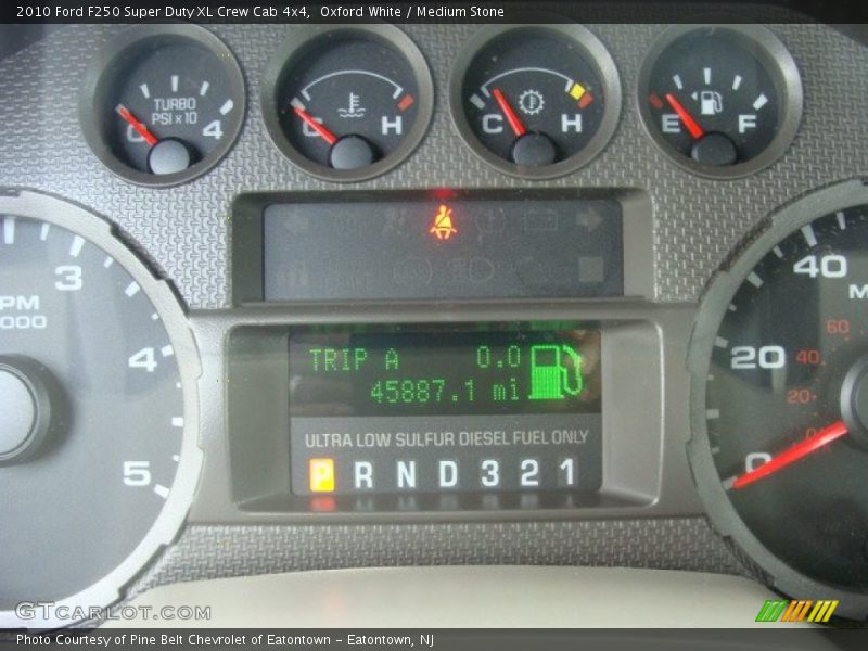 Oxford White / Medium Stone 2010 Ford F250 Super Duty XL Crew Cab 4x4