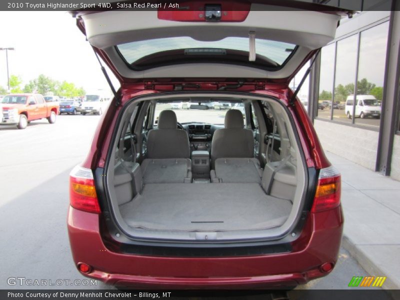  2010 Highlander Sport 4WD Trunk
