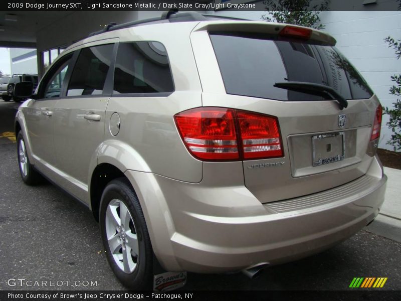Light Sandstone Metallic / Dark Slate Gray/Light Graystone 2009 Dodge Journey SXT