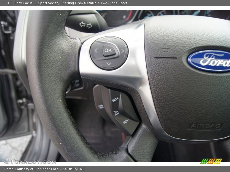 Controls of 2012 Focus SE Sport Sedan