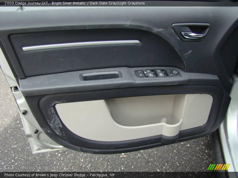 Bright Silver Metallic / Dark Slate Gray/Light Graystone 2009 Dodge Journey SXT