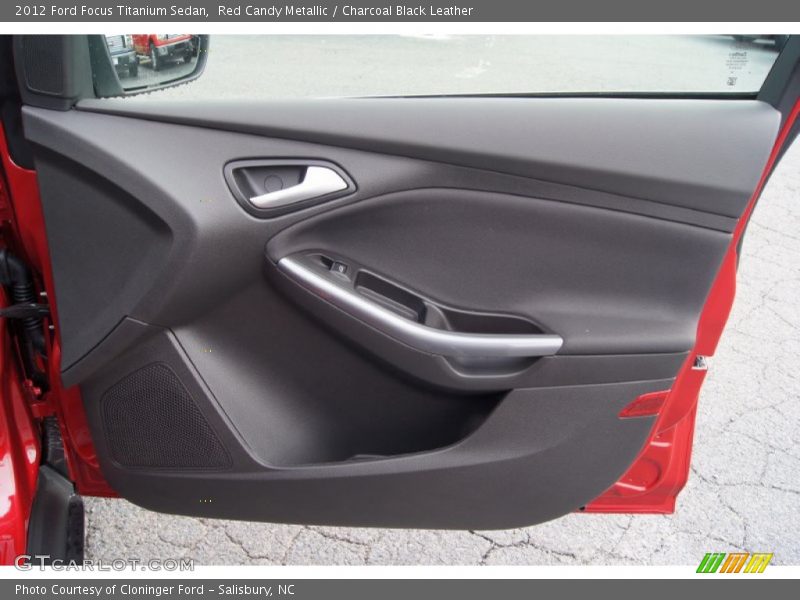 Door Panel of 2012 Focus Titanium Sedan