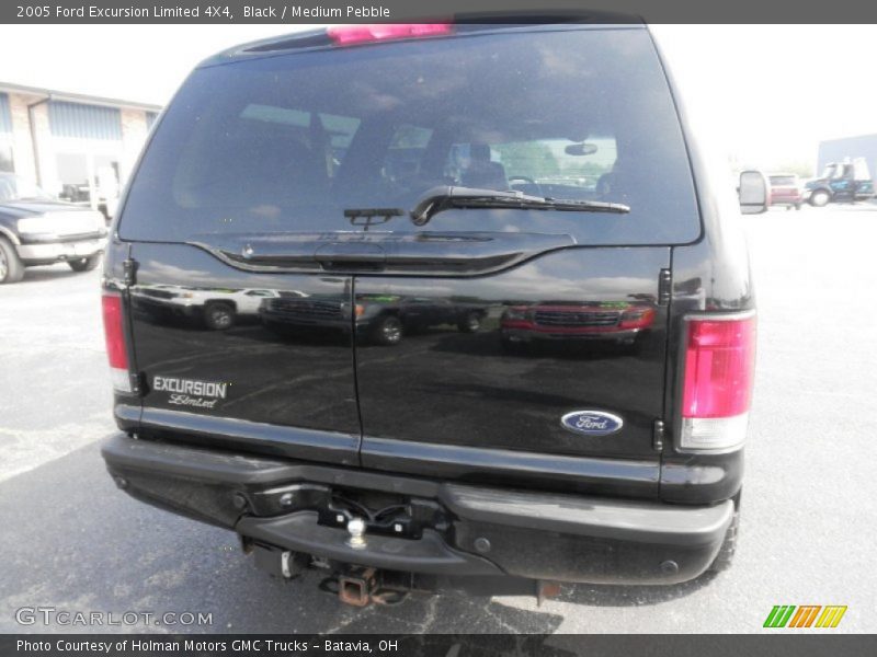 Black / Medium Pebble 2005 Ford Excursion Limited 4X4