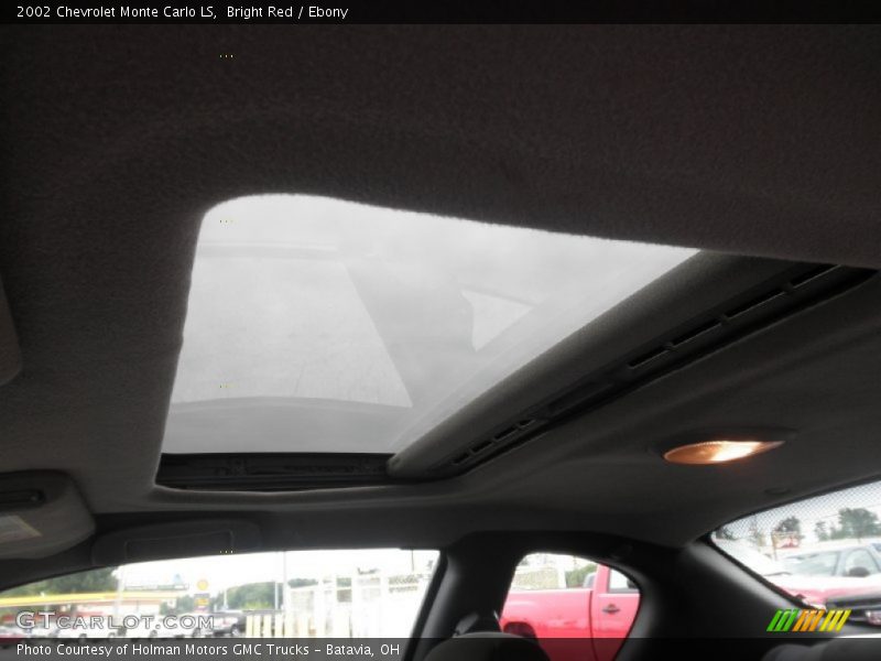 Bright Red / Ebony 2002 Chevrolet Monte Carlo LS