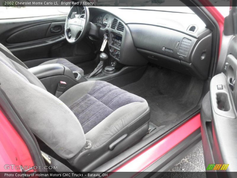 Bright Red / Ebony 2002 Chevrolet Monte Carlo LS