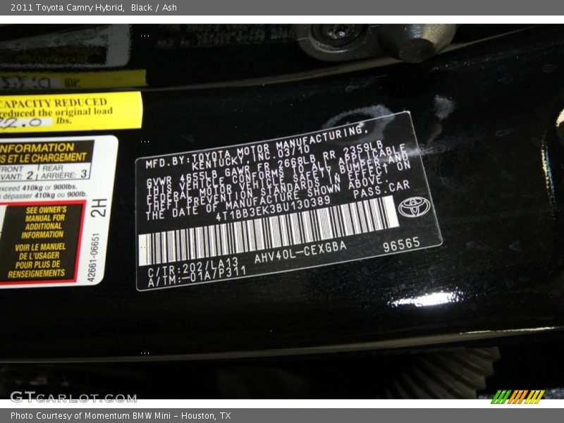 Black / Ash 2011 Toyota Camry Hybrid