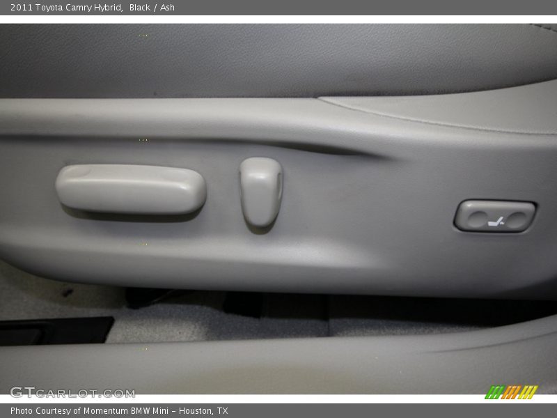 Black / Ash 2011 Toyota Camry Hybrid