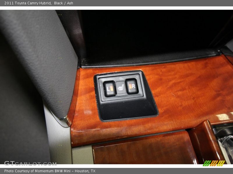 Black / Ash 2011 Toyota Camry Hybrid