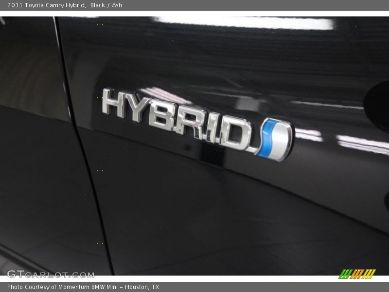 Black / Ash 2011 Toyota Camry Hybrid