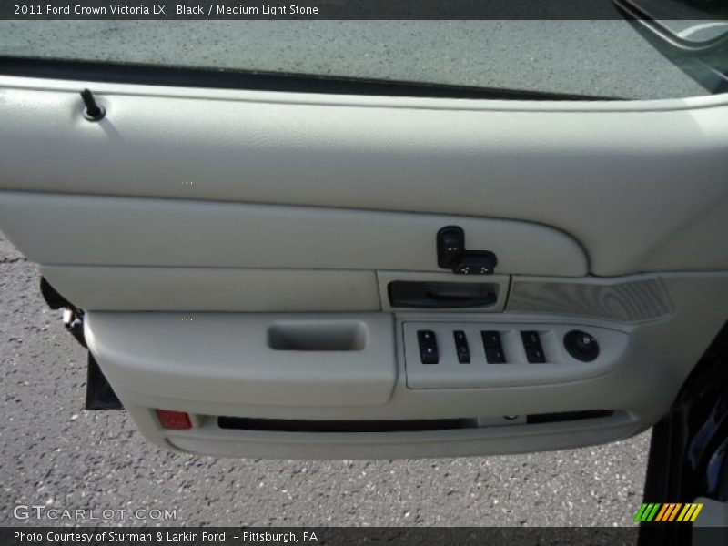 Black / Medium Light Stone 2011 Ford Crown Victoria LX