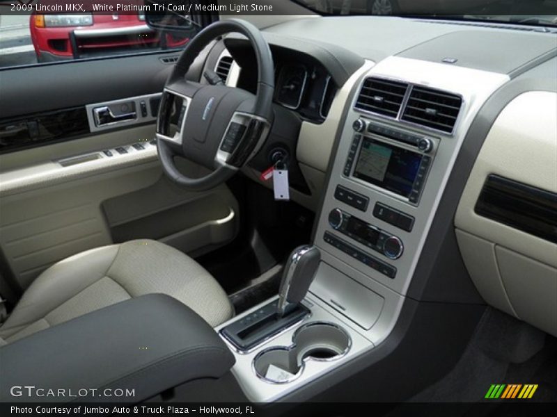 White Platinum Tri Coat / Medium Light Stone 2009 Lincoln MKX