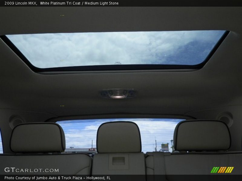 White Platinum Tri Coat / Medium Light Stone 2009 Lincoln MKX