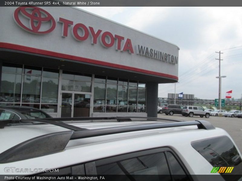 Natural White / Stone 2004 Toyota 4Runner SR5 4x4