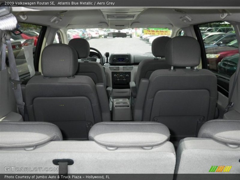 Atlantis Blue Metallic / Aero Grey 2009 Volkswagen Routan SE