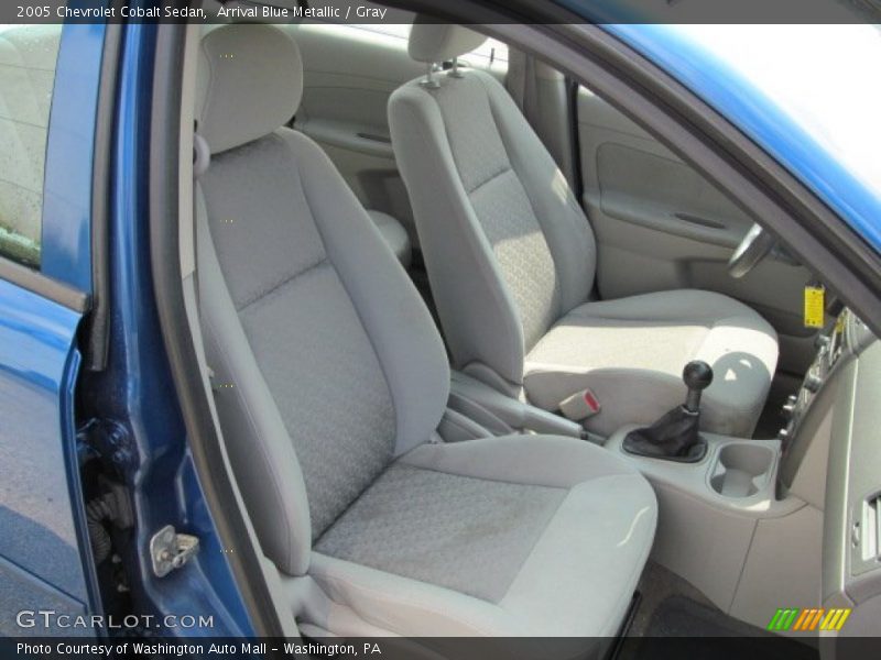 Arrival Blue Metallic / Gray 2005 Chevrolet Cobalt Sedan