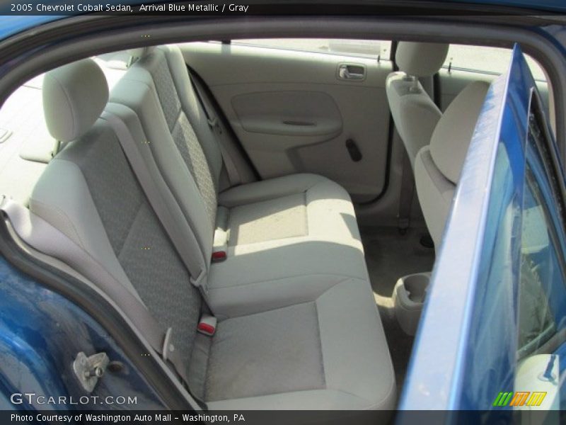 Arrival Blue Metallic / Gray 2005 Chevrolet Cobalt Sedan