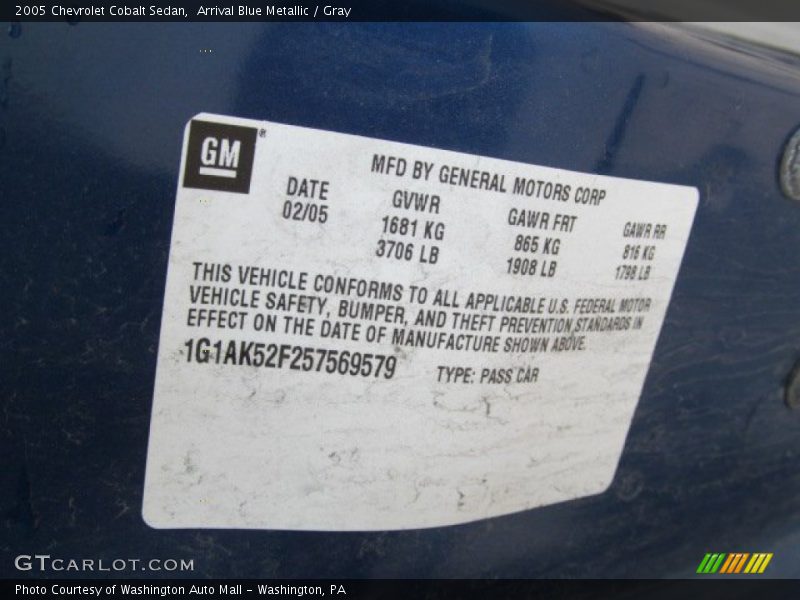 Arrival Blue Metallic / Gray 2005 Chevrolet Cobalt Sedan