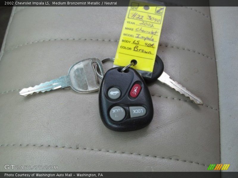 Medium Bronzemist Metallic / Neutral 2002 Chevrolet Impala LS