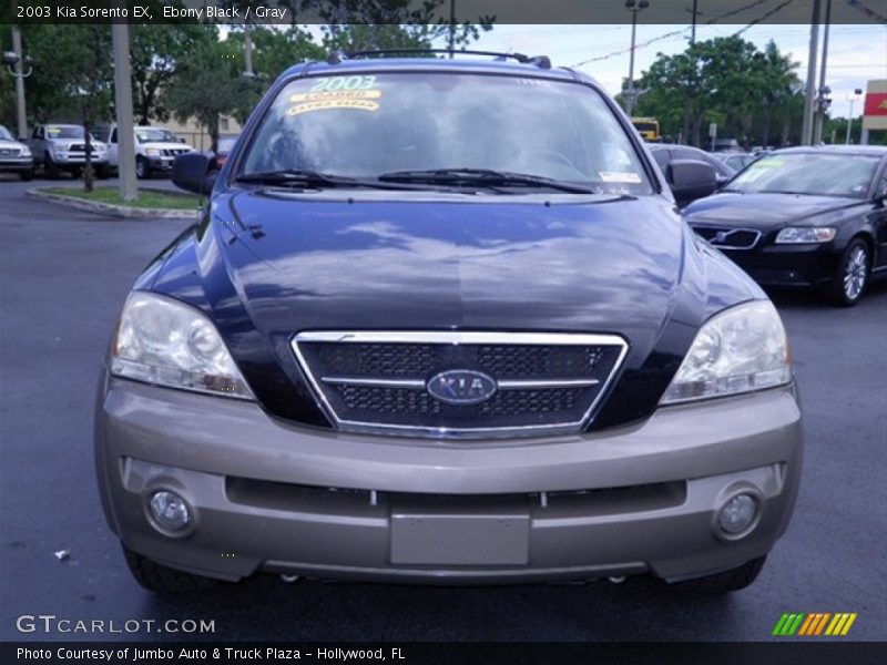 Ebony Black / Gray 2003 Kia Sorento EX