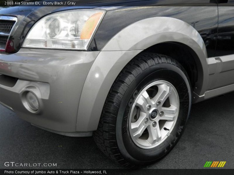 Ebony Black / Gray 2003 Kia Sorento EX