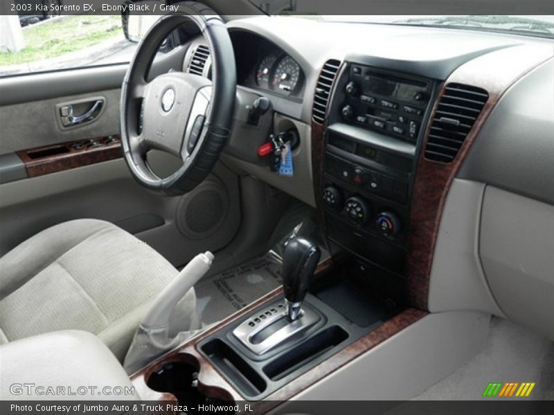 Ebony Black / Gray 2003 Kia Sorento EX