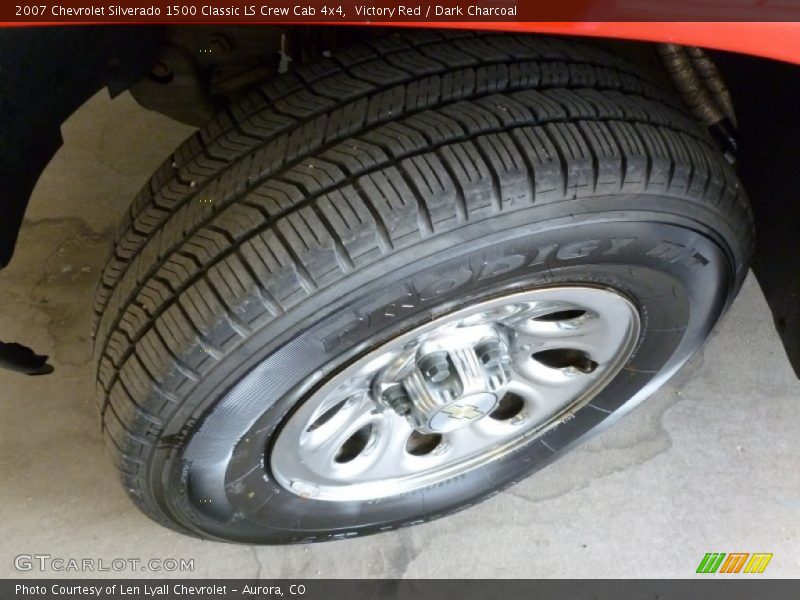 Victory Red / Dark Charcoal 2007 Chevrolet Silverado 1500 Classic LS Crew Cab 4x4