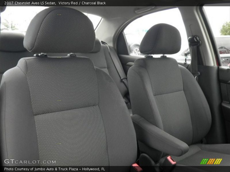 Victory Red / Charcoal Black 2007 Chevrolet Aveo LS Sedan