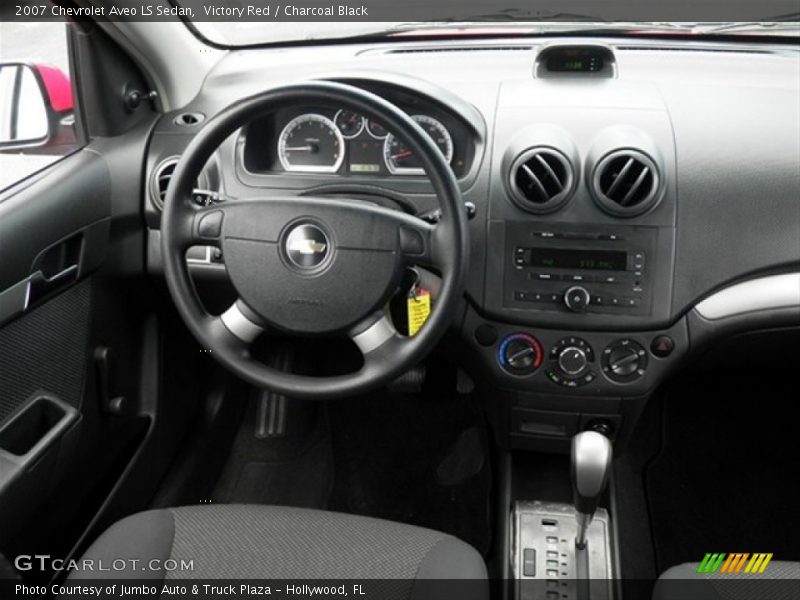 Victory Red / Charcoal Black 2007 Chevrolet Aveo LS Sedan