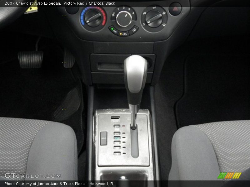 Victory Red / Charcoal Black 2007 Chevrolet Aveo LS Sedan