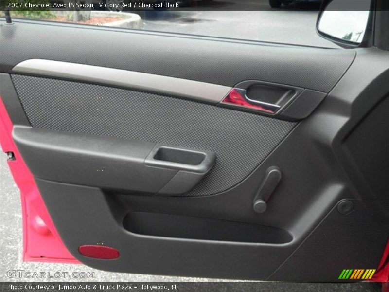 Victory Red / Charcoal Black 2007 Chevrolet Aveo LS Sedan
