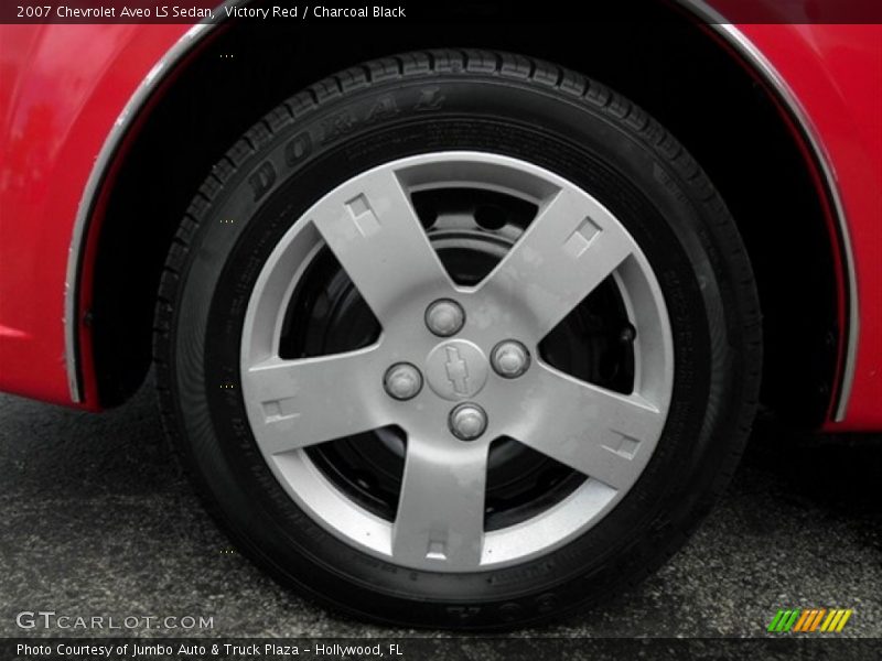 Victory Red / Charcoal Black 2007 Chevrolet Aveo LS Sedan