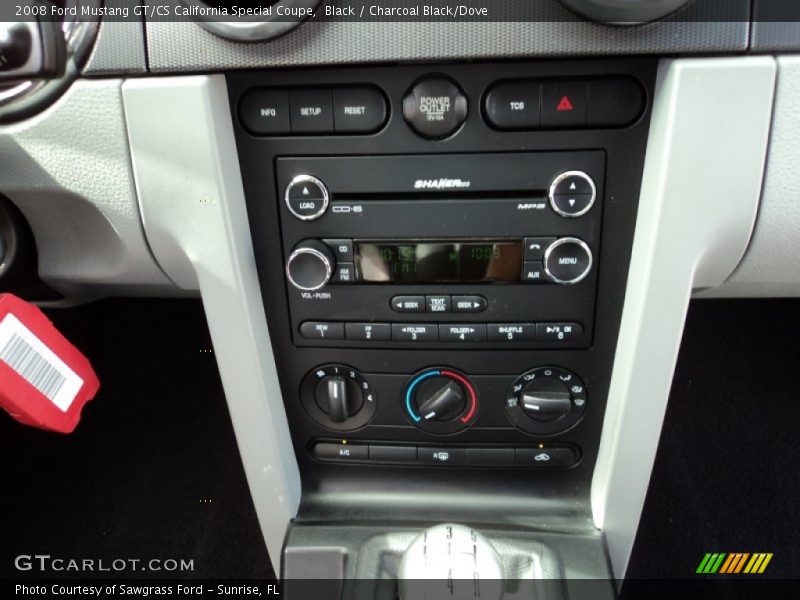 Controls of 2008 Mustang GT/CS California Special Coupe