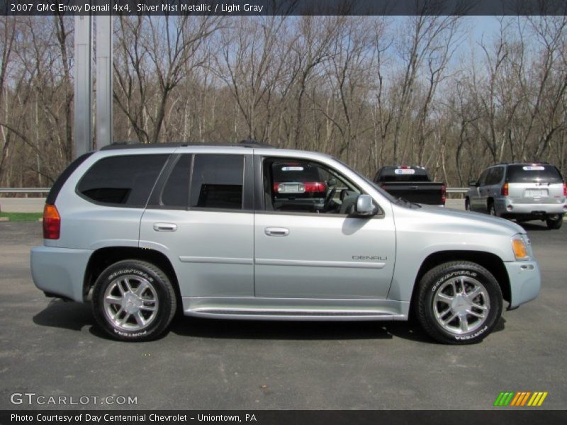 Silver Mist Metallic / Light Gray 2007 GMC Envoy Denali 4x4