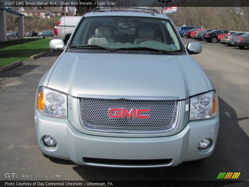 Silver Mist Metallic / Light Gray 2007 GMC Envoy Denali 4x4