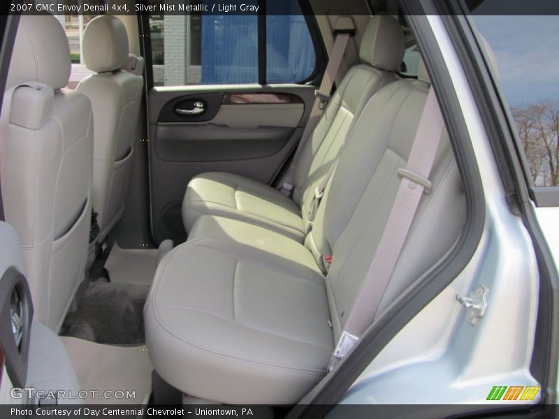 Silver Mist Metallic / Light Gray 2007 GMC Envoy Denali 4x4