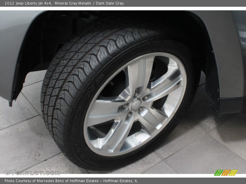 Mineral Gray Metallic / Dark Slate Gray 2012 Jeep Liberty Jet 4x4