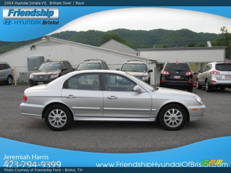 Brilliant Silver / Black 2004 Hyundai Sonata V6