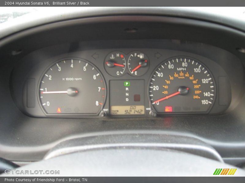 Brilliant Silver / Black 2004 Hyundai Sonata V6