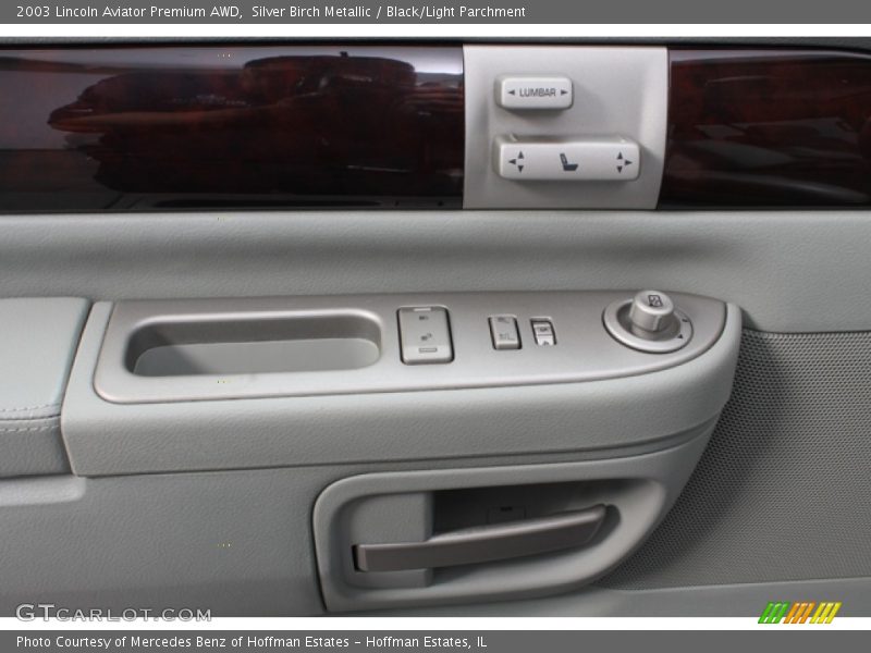Silver Birch Metallic / Black/Light Parchment 2003 Lincoln Aviator Premium AWD