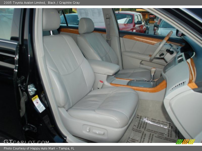 Black / Graphite Gray 2005 Toyota Avalon Limited