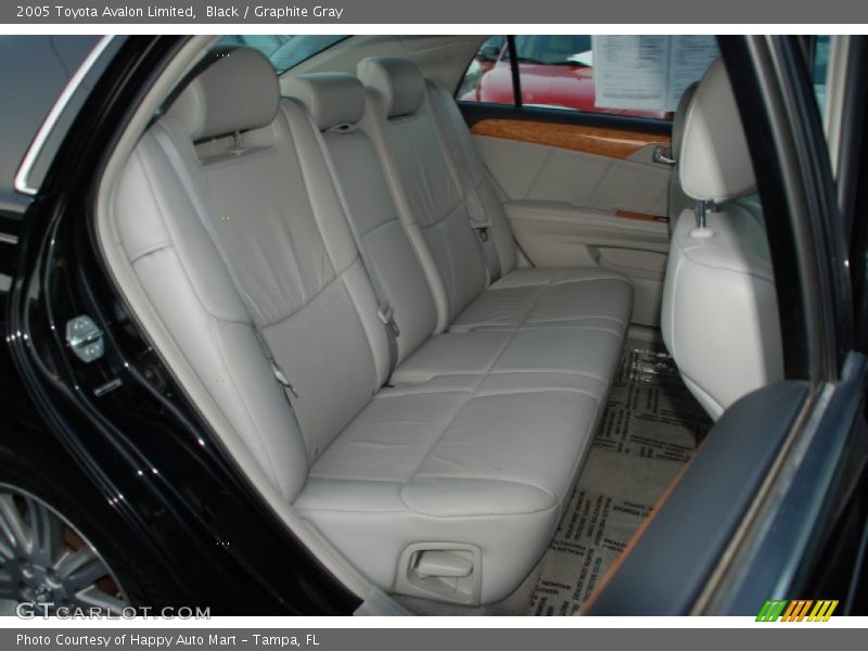 Black / Graphite Gray 2005 Toyota Avalon Limited