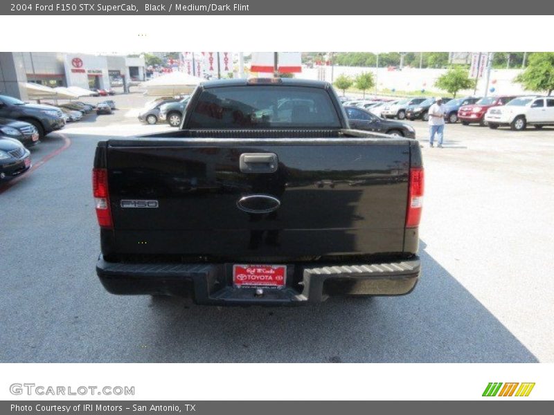 Black / Medium/Dark Flint 2004 Ford F150 STX SuperCab